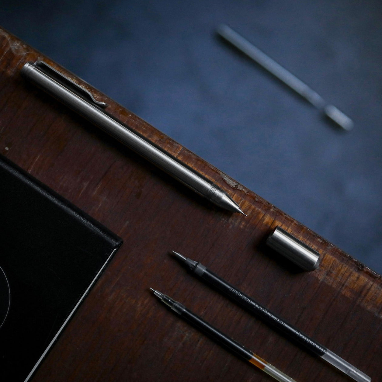 PHX-Pen : A Timeless Stainless Steel Pen